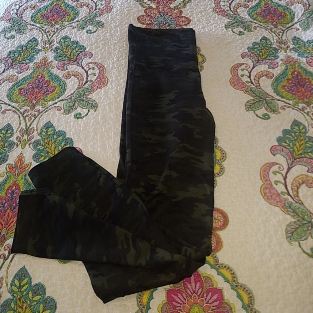 Spanx leggings.